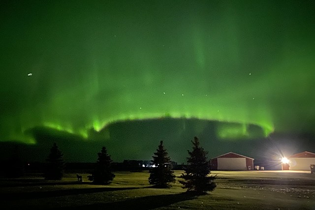 Astonishing Aurora Lightshow Over Parts Of North Dakota